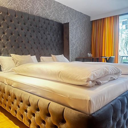 Hotel Unterfeldhaus Erkrath Εξωτερικό φωτογραφία