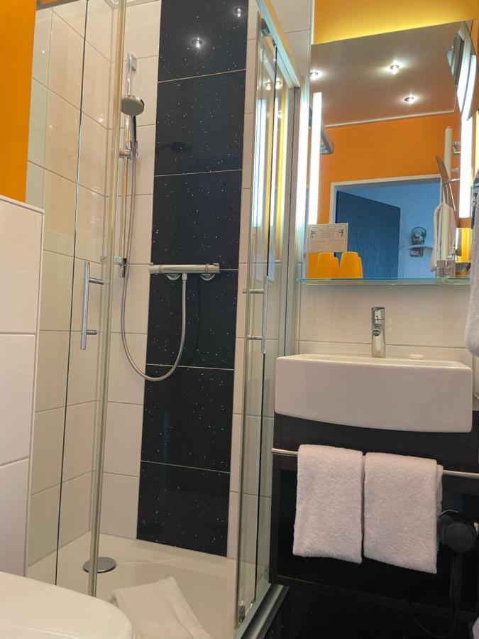 Hotel Unterfeldhaus Erkrath Εξωτερικό φωτογραφία