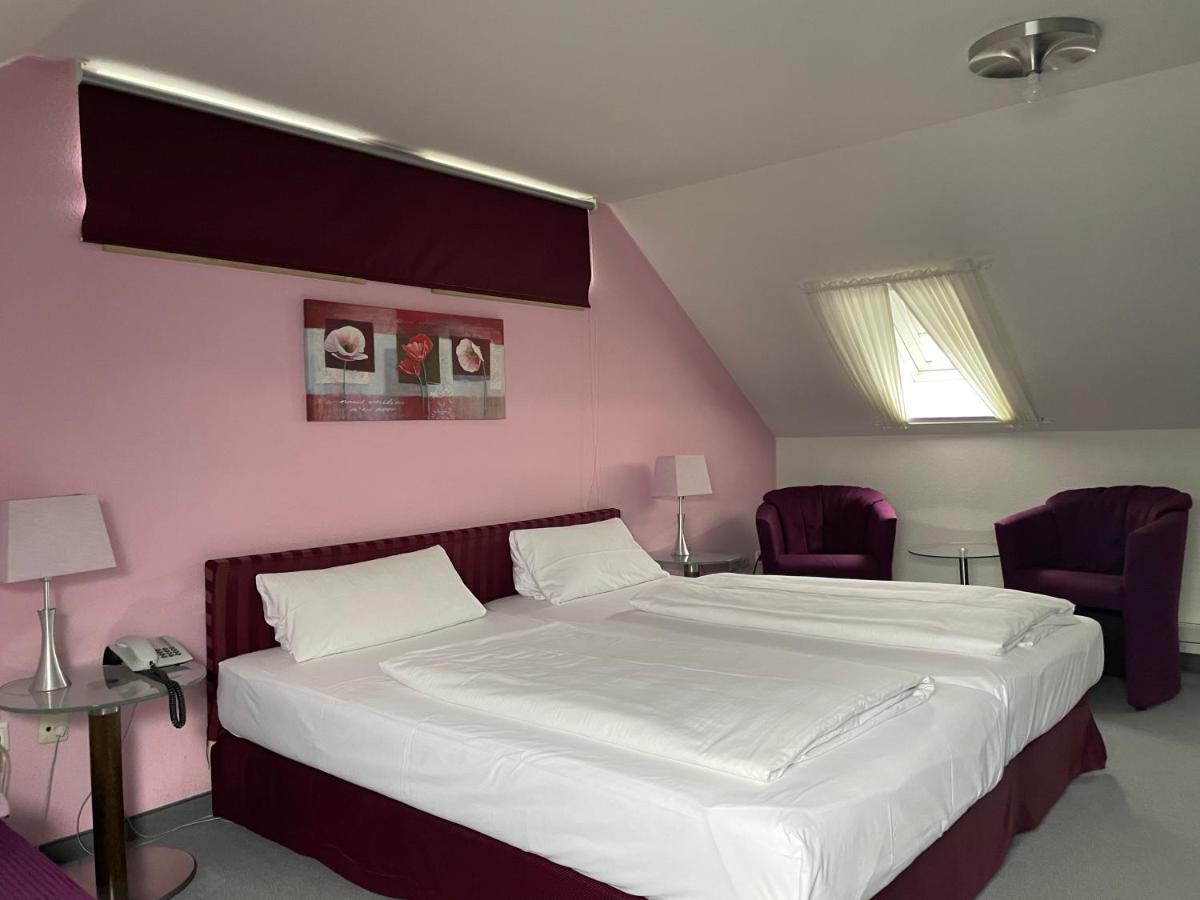 Hotel Unterfeldhaus Erkrath Εξωτερικό φωτογραφία