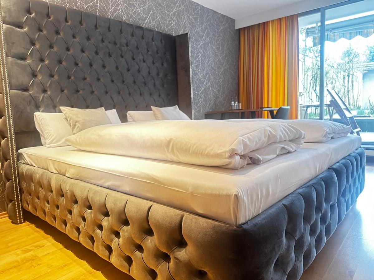 Hotel Unterfeldhaus Erkrath Εξωτερικό φωτογραφία
