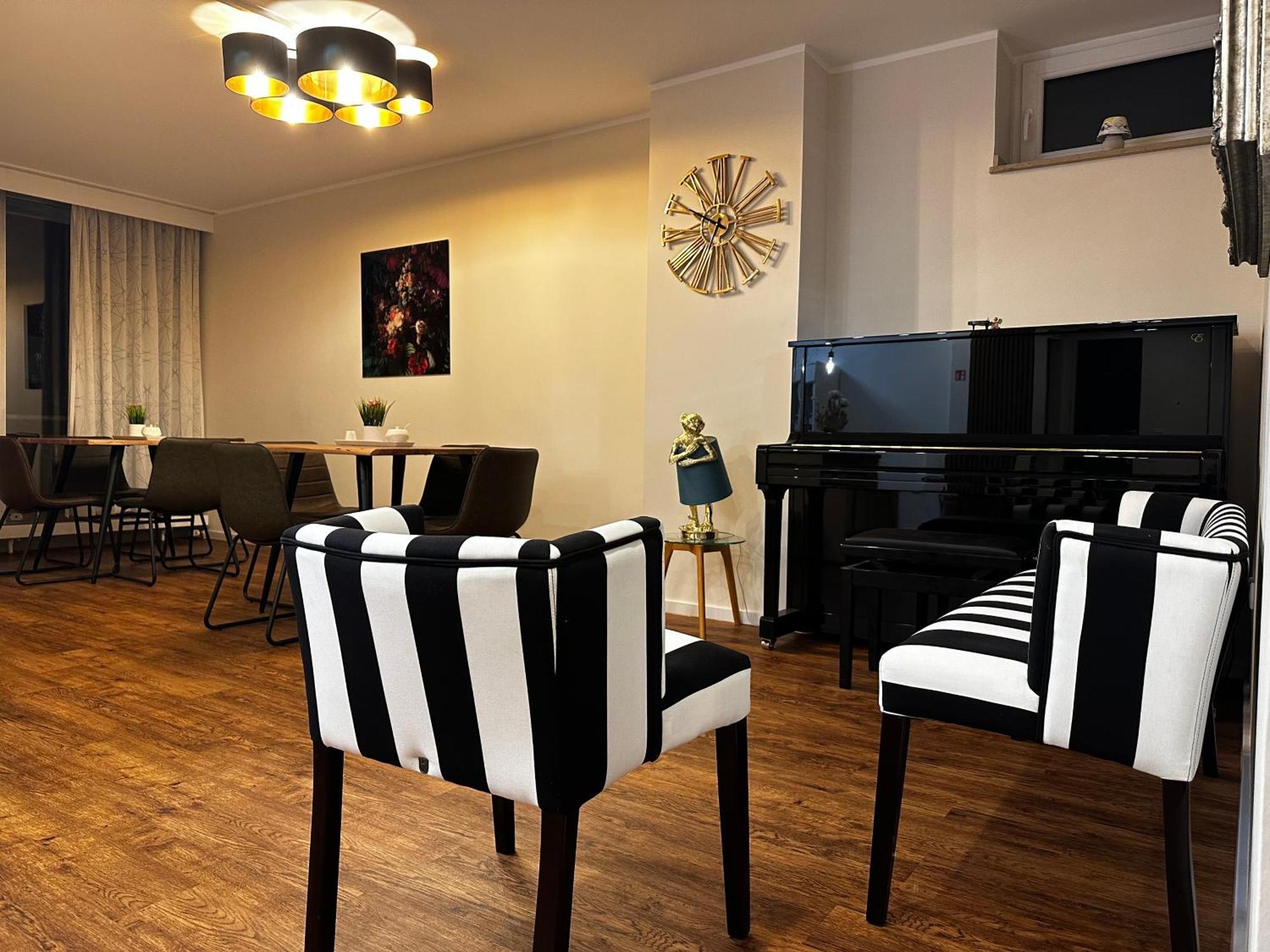 Hotel Unterfeldhaus Erkrath Εξωτερικό φωτογραφία