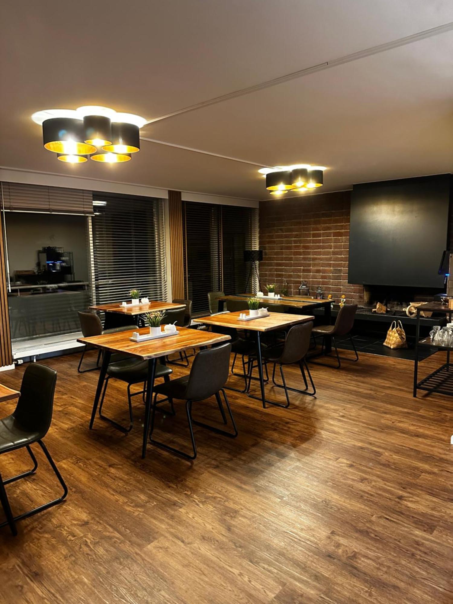 Hotel Unterfeldhaus Erkrath Εξωτερικό φωτογραφία