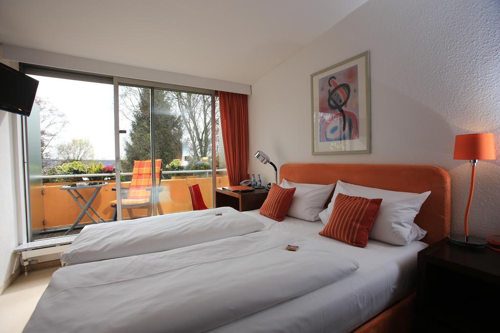Hotel Unterfeldhaus Erkrath Εξωτερικό φωτογραφία