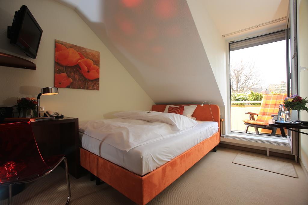 Hotel Unterfeldhaus Erkrath Εξωτερικό φωτογραφία