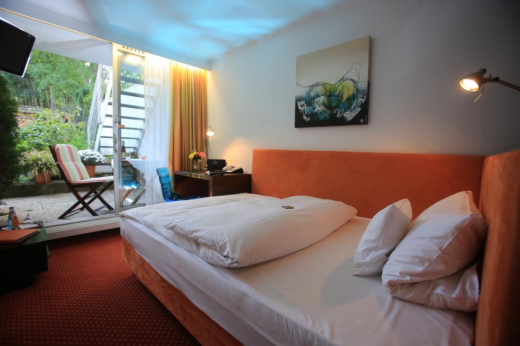 Hotel Unterfeldhaus Erkrath Εξωτερικό φωτογραφία